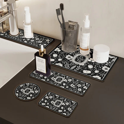 Multi-sized Black and White Vintage-style Water-absorbing Mat