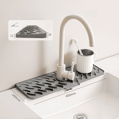 Wave‑Pattern Silicone Faucet Draining Mat – 5° Sloped Non‑Slip Drip Pad (70 mm)